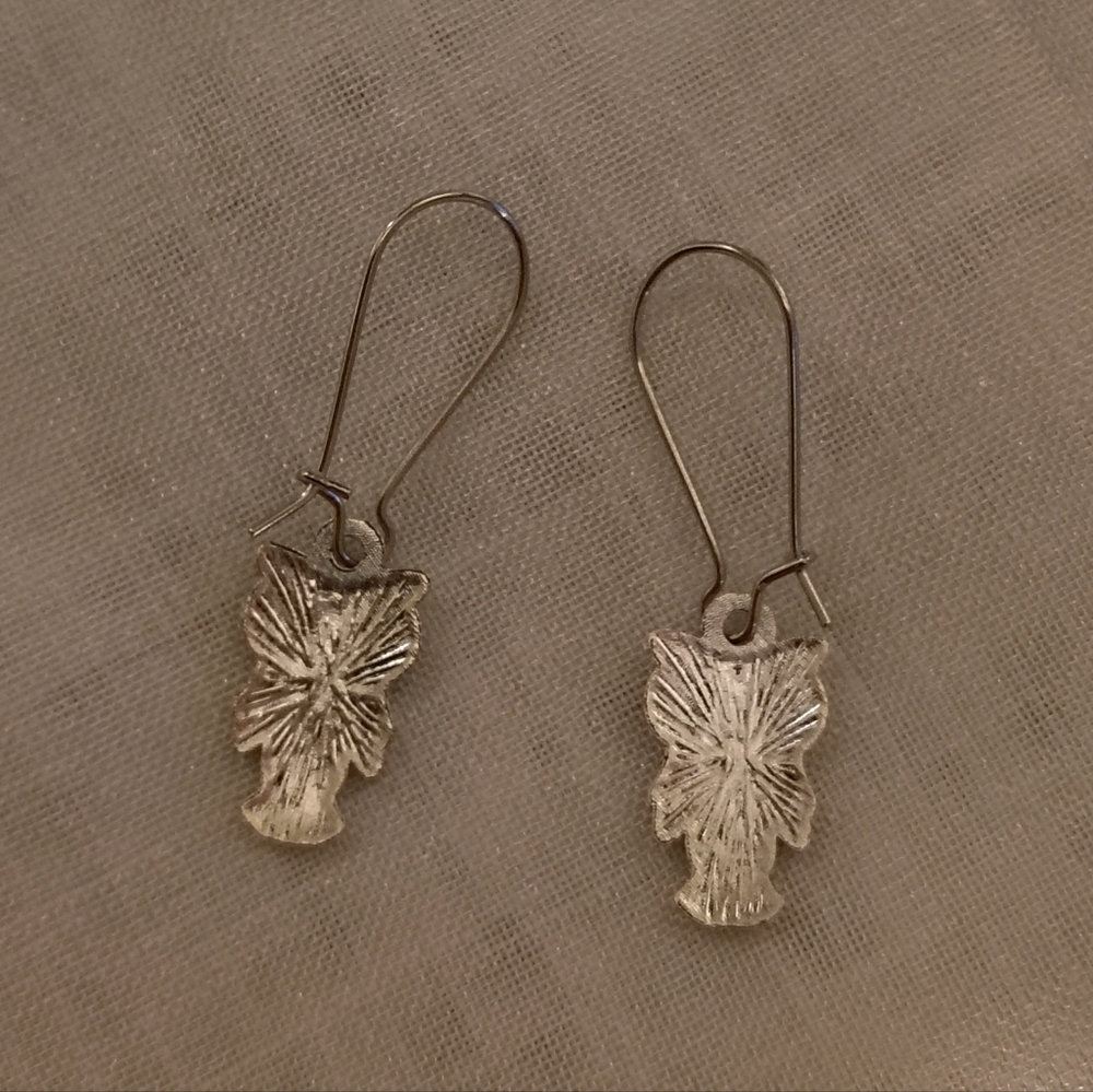 Elegant Stainless Steel Owl Earrings - Picture 2 of 3